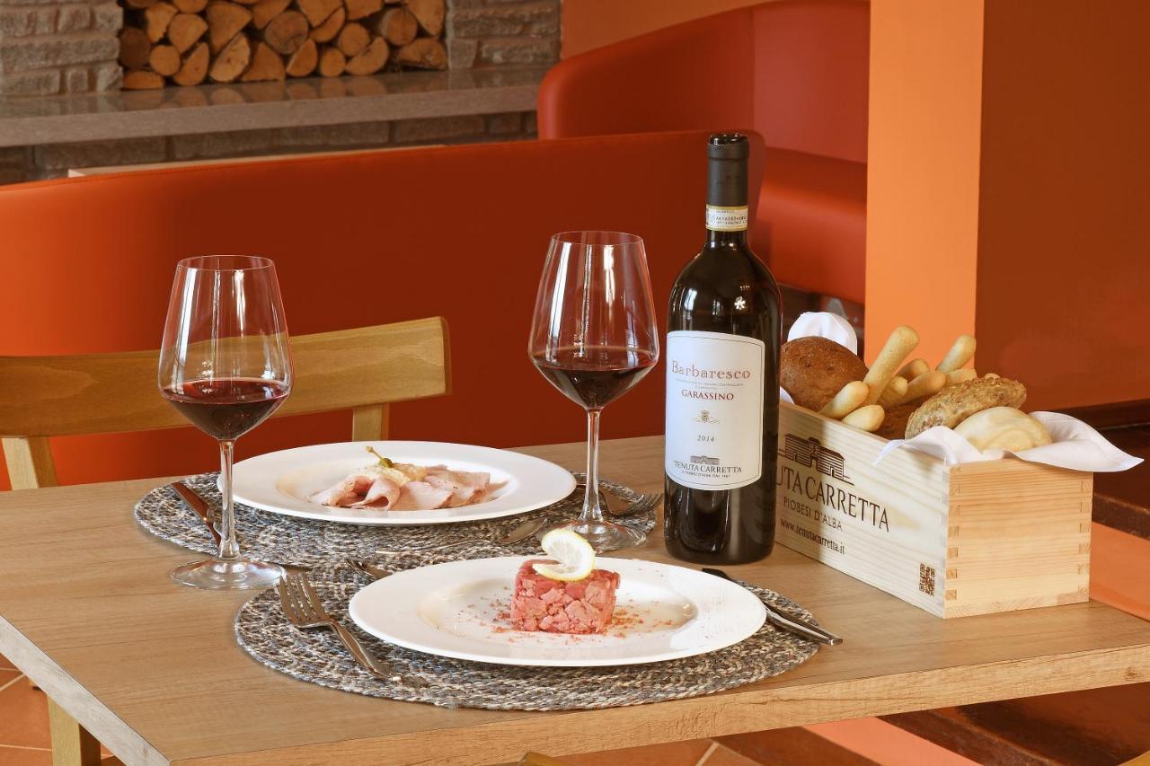 Panoramic Villa Garassino - Country Rooms And Fine Restaurant 特雷伊索 外观 照片
