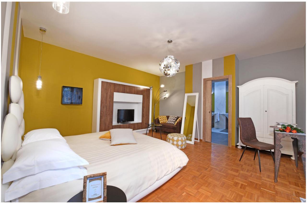 Panoramic Villa Garassino - Country Rooms And Fine Restaurant 特雷伊索 外观 照片